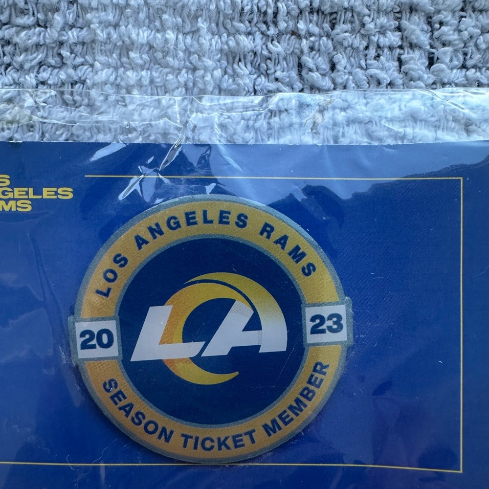 NFL Los Angeles Rams Season Ticket Member Pin